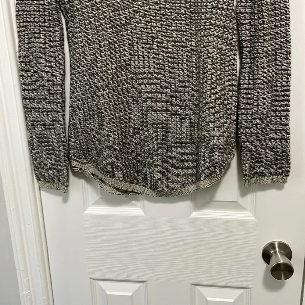 NWOT Jeanne Pierre knit sweater - Picture 3 of 4